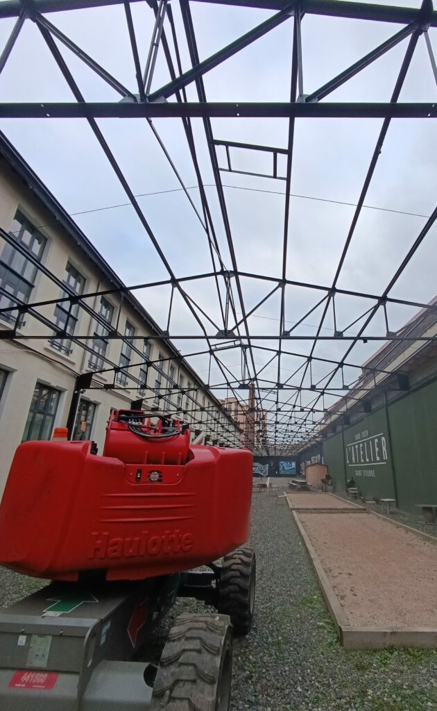 Peinture de charpente métallique a la nacelle